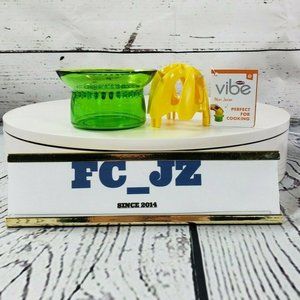 Chef'n Green/Yellow Plastic Mini Juicer ~ Top Rack Dishwasher Safe ~ NEW